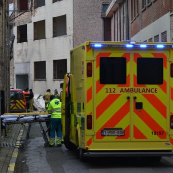 Arbeider uit Wetteren maakt dodelijke val van 12 meter tijdens werken in Di